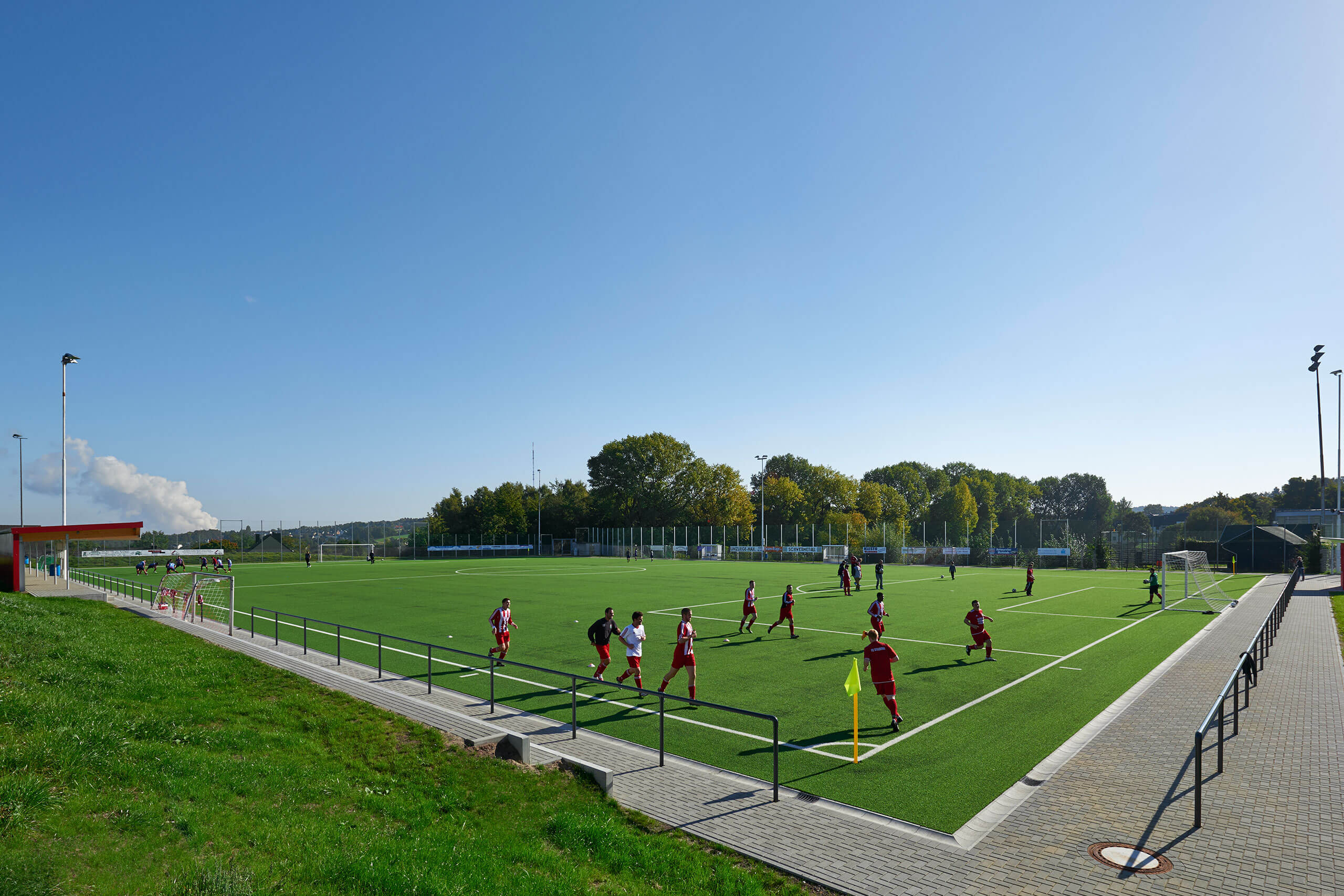 Kunstrasenplatz - Sportstätte FC Stolberg nach dem Umbau